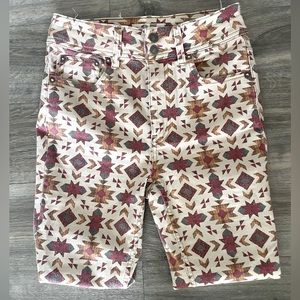 FREE PEOPLE AZTEC SKINNY JEANS 27
